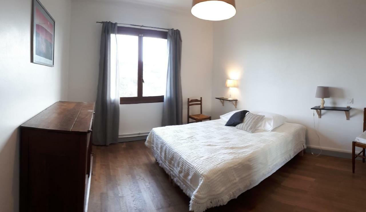 Grand Gite Maison D Alice Auvergne - 15 Personnes Saint-Bonnet-des-Quarts Bagian luar foto